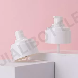 Fine mist spray pump